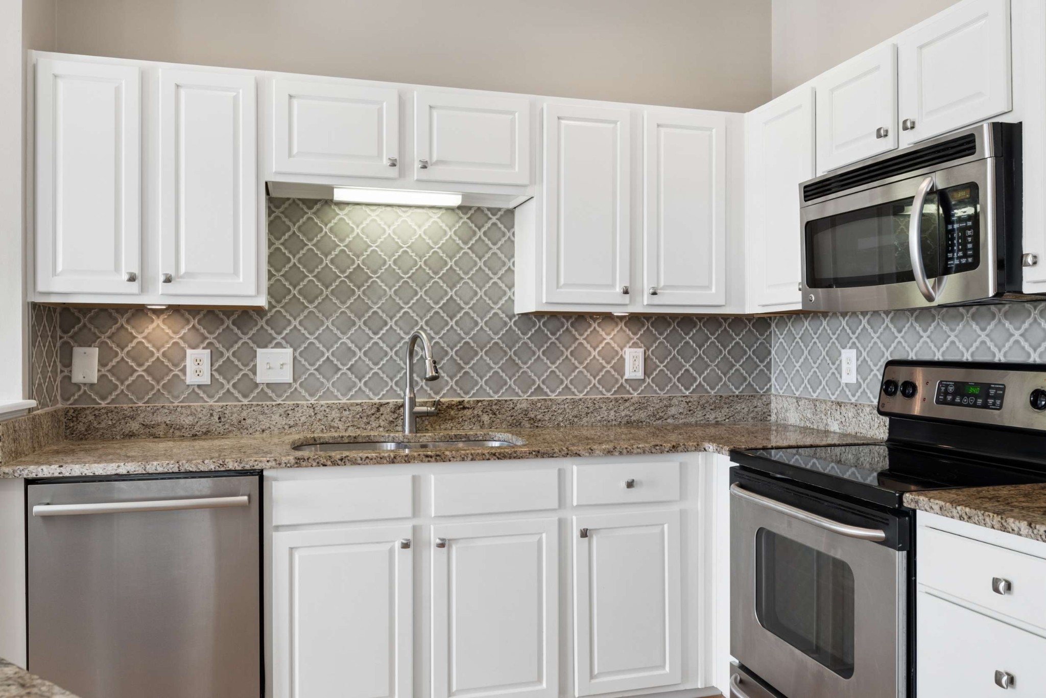 7277 Charlotte Pike Nashville TN 37209