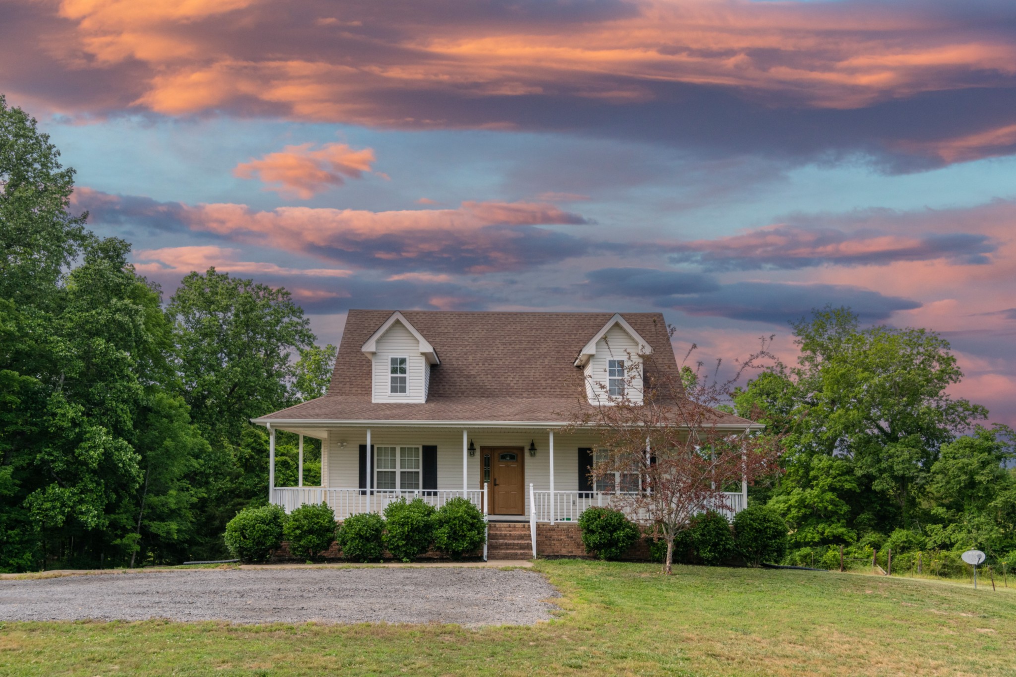 225 Sherman Road Charlotte TN 37036