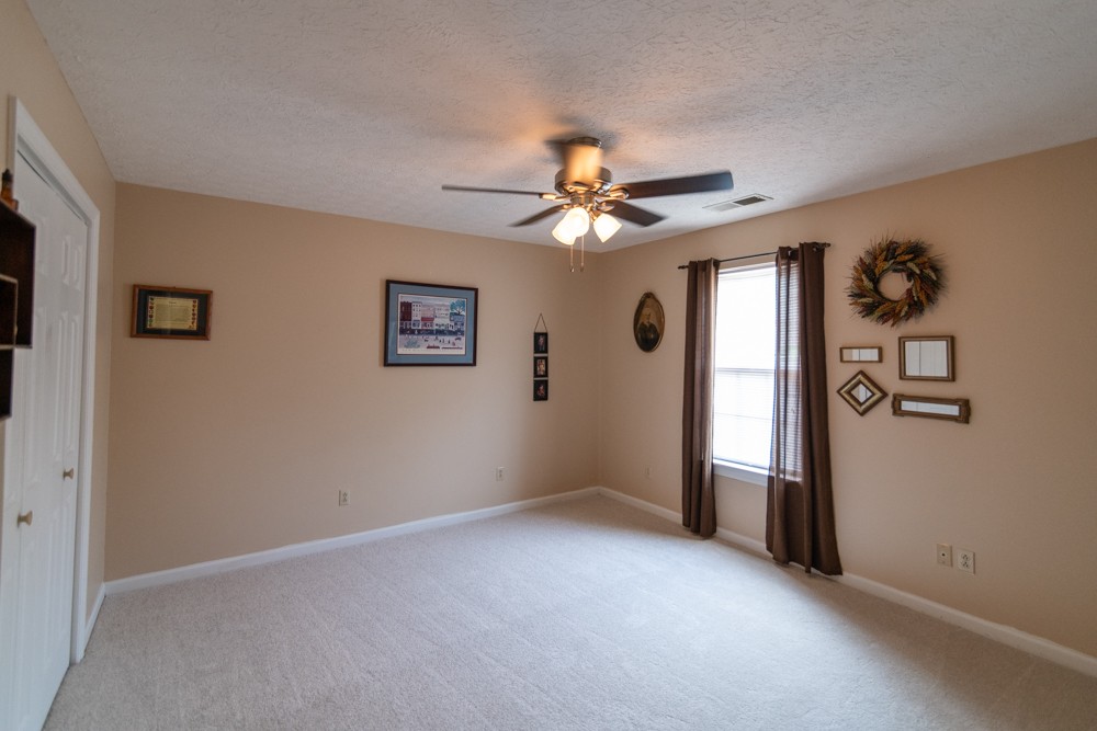 225 Sherman Road Charlotte TN 37036
