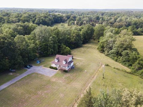 225 Sherman Road Charlotte TN 37036