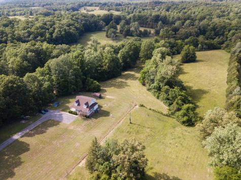 225 Sherman Road Charlotte TN 37036