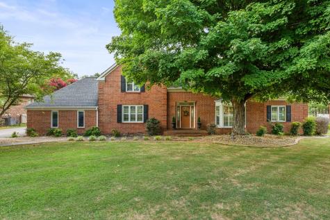 214 Kingsridge Boulevard Tullahoma TN 37388