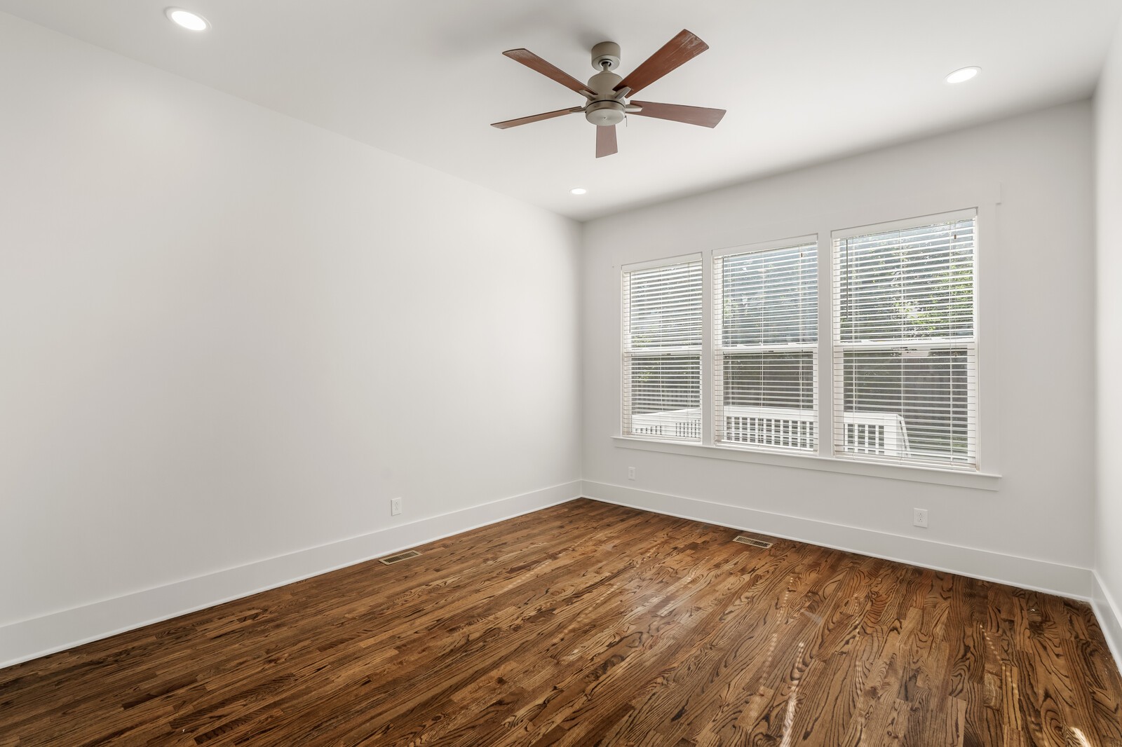 1526 Hayden Drive Nashville TN 37206