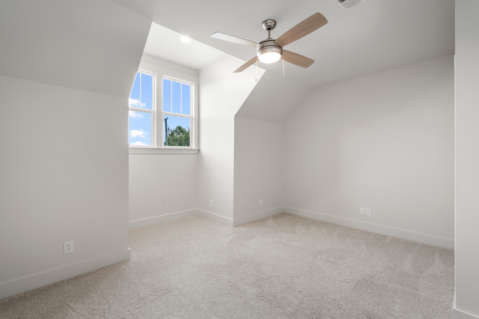 1526 Hayden Drive Nashville TN 37206