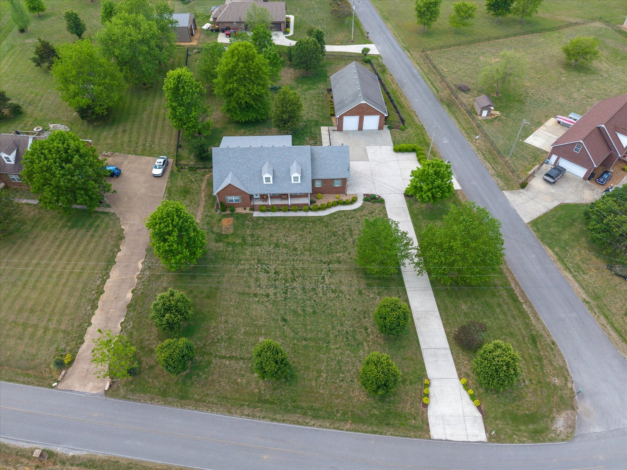 637 Coopertown Road Unionville TN 37180