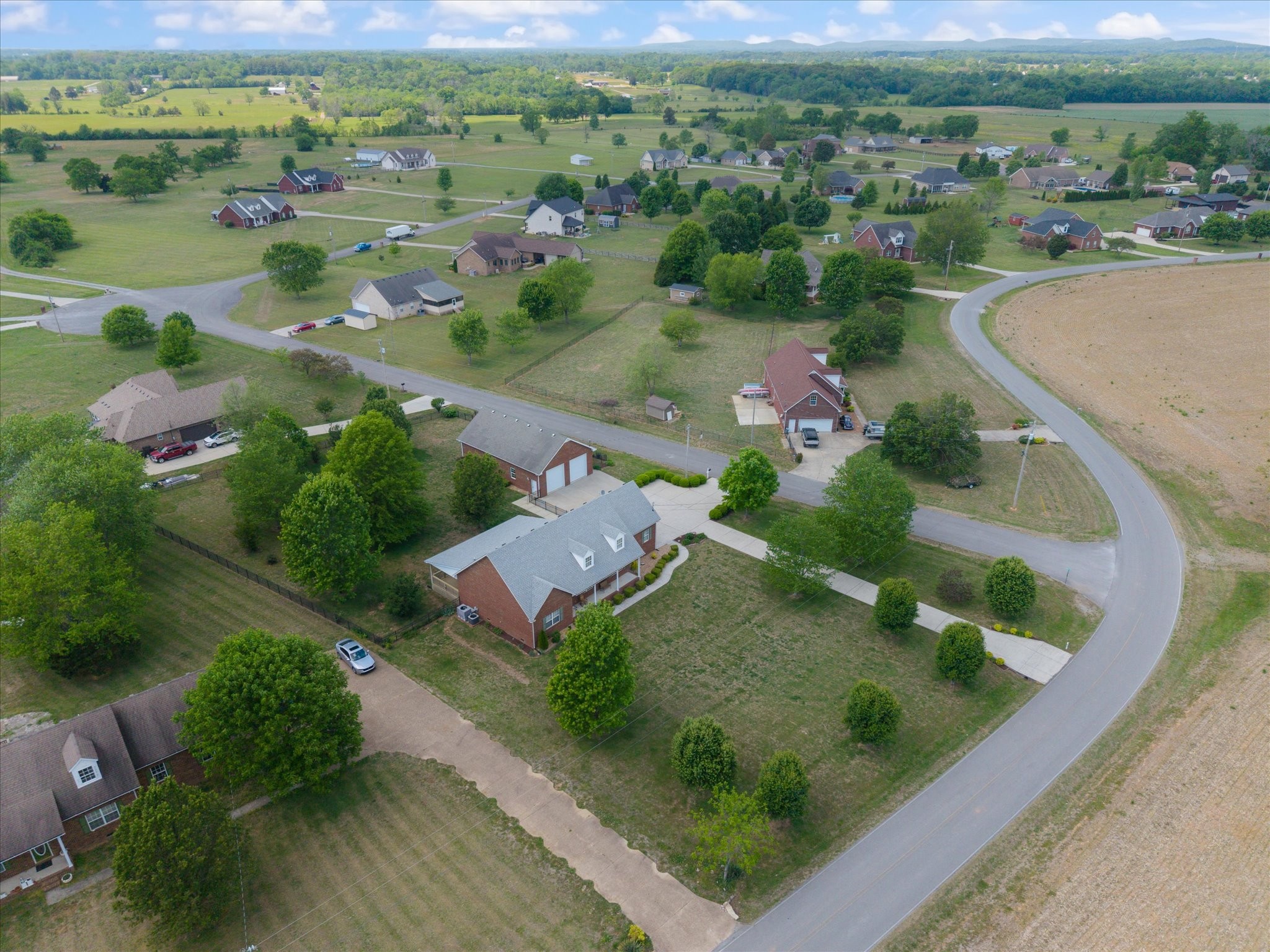 637 Coopertown Road Unionville TN 37180