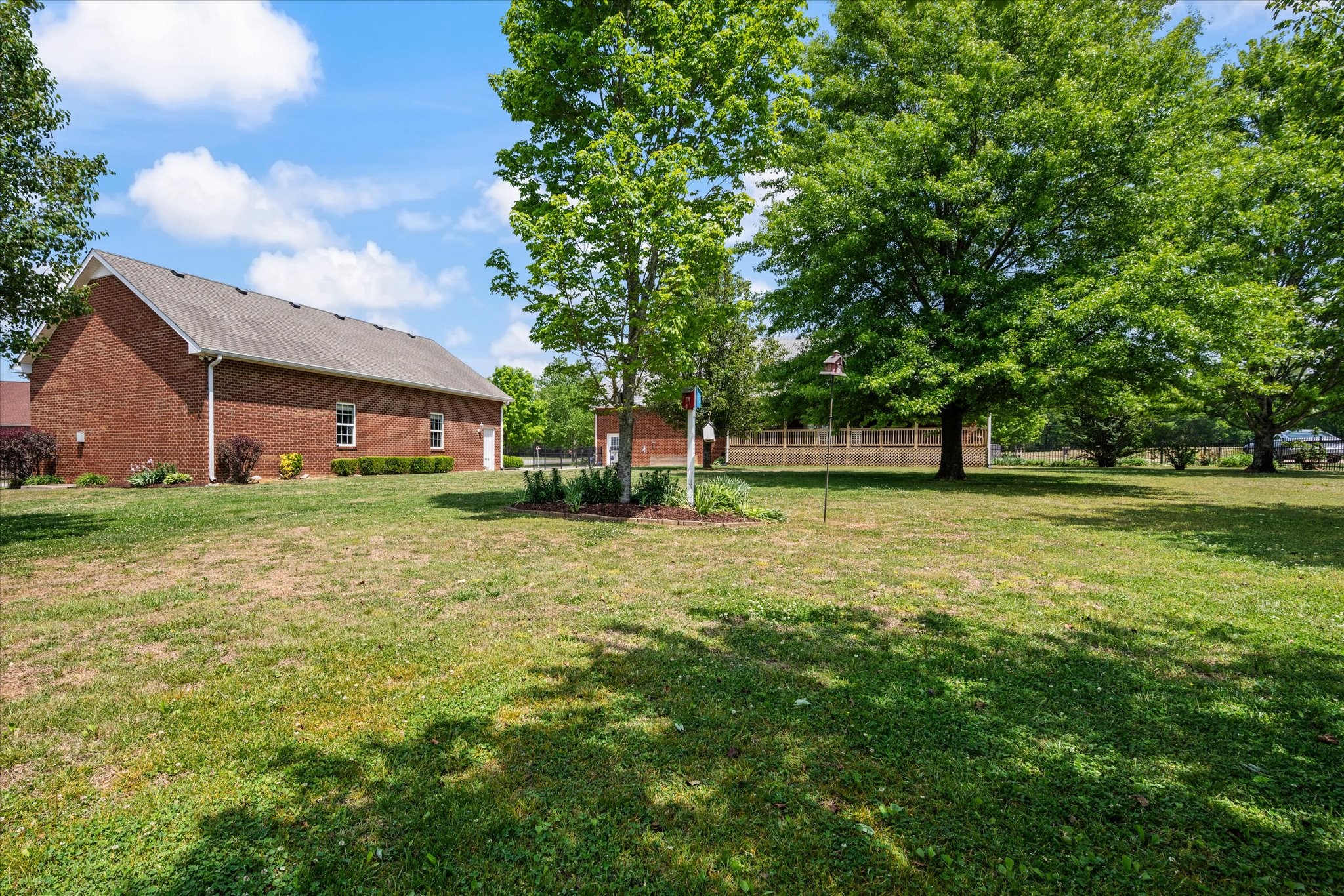 637 Coopertown Road Unionville TN 37180