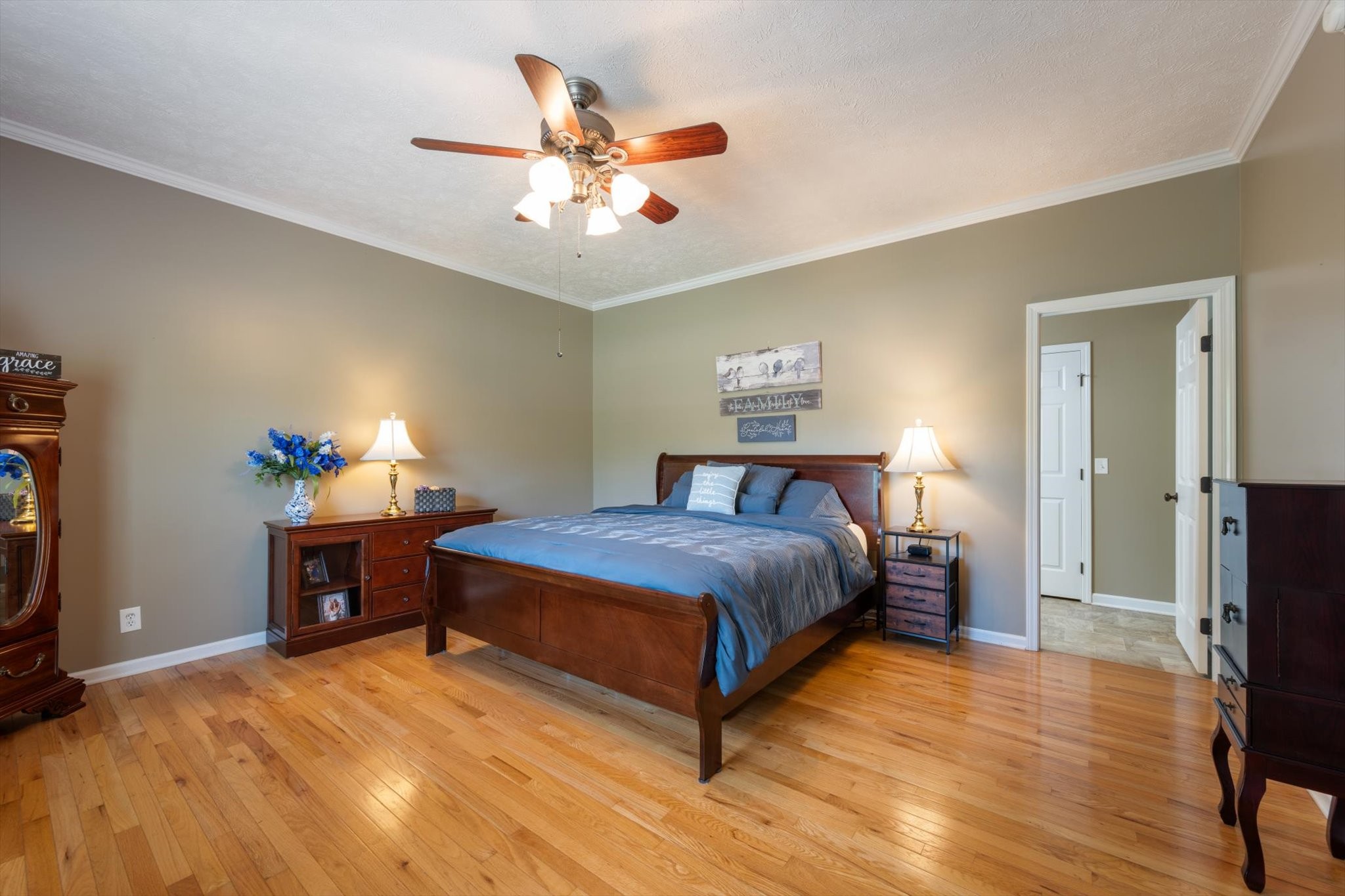 637 Coopertown Road Unionville TN 37180