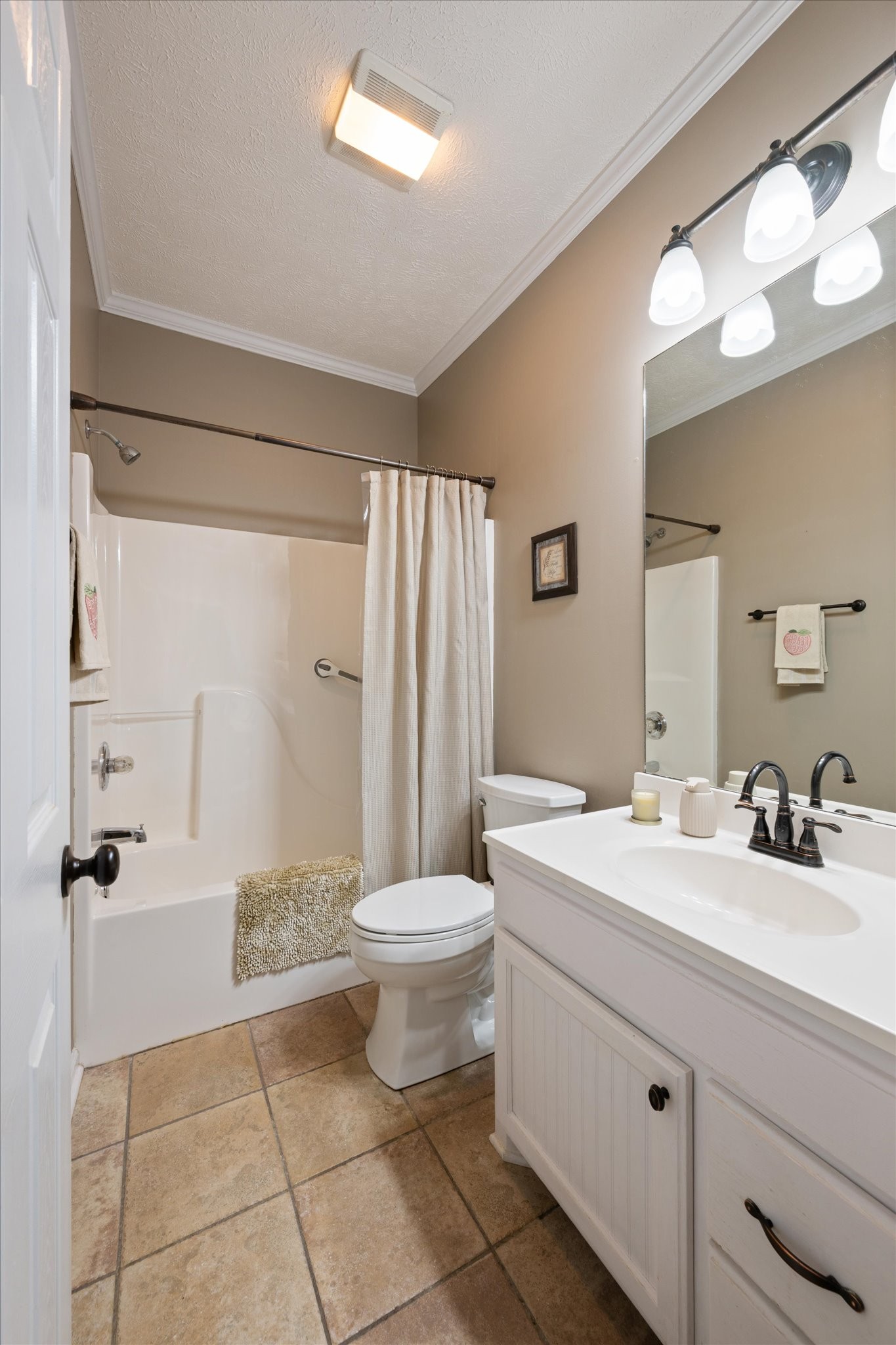 637 Coopertown Road Unionville TN 37180