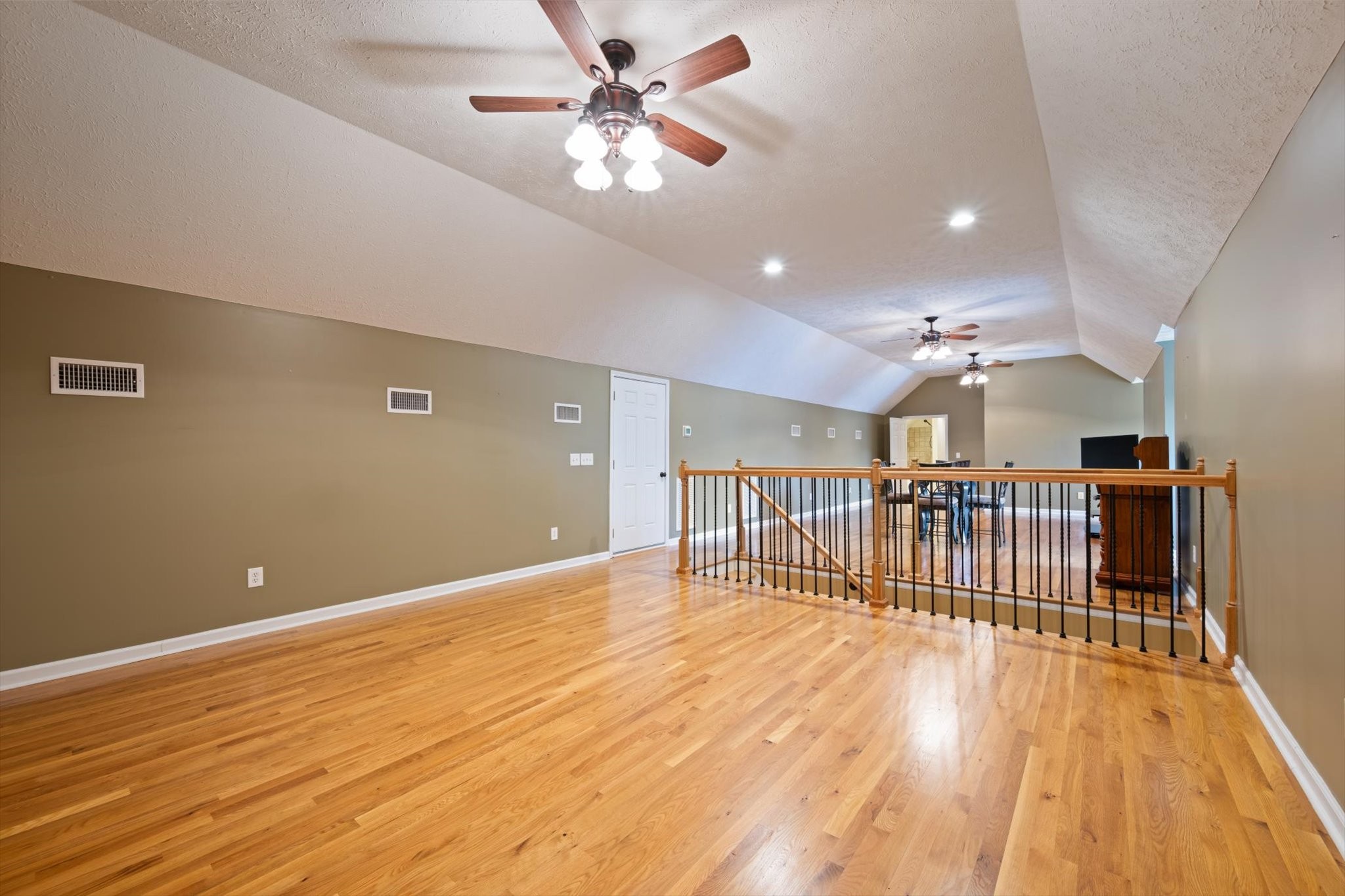 637 Coopertown Road Unionville TN 37180
