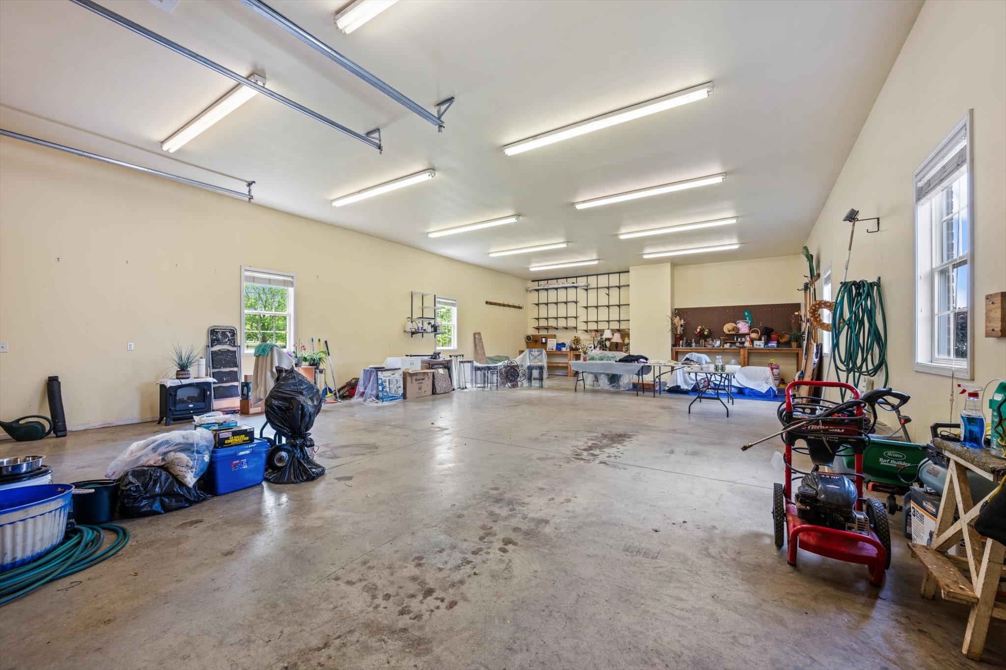 637 Coopertown Road Unionville TN 37180