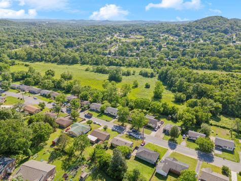 3918 Crouch Drive Nashville TN 37207