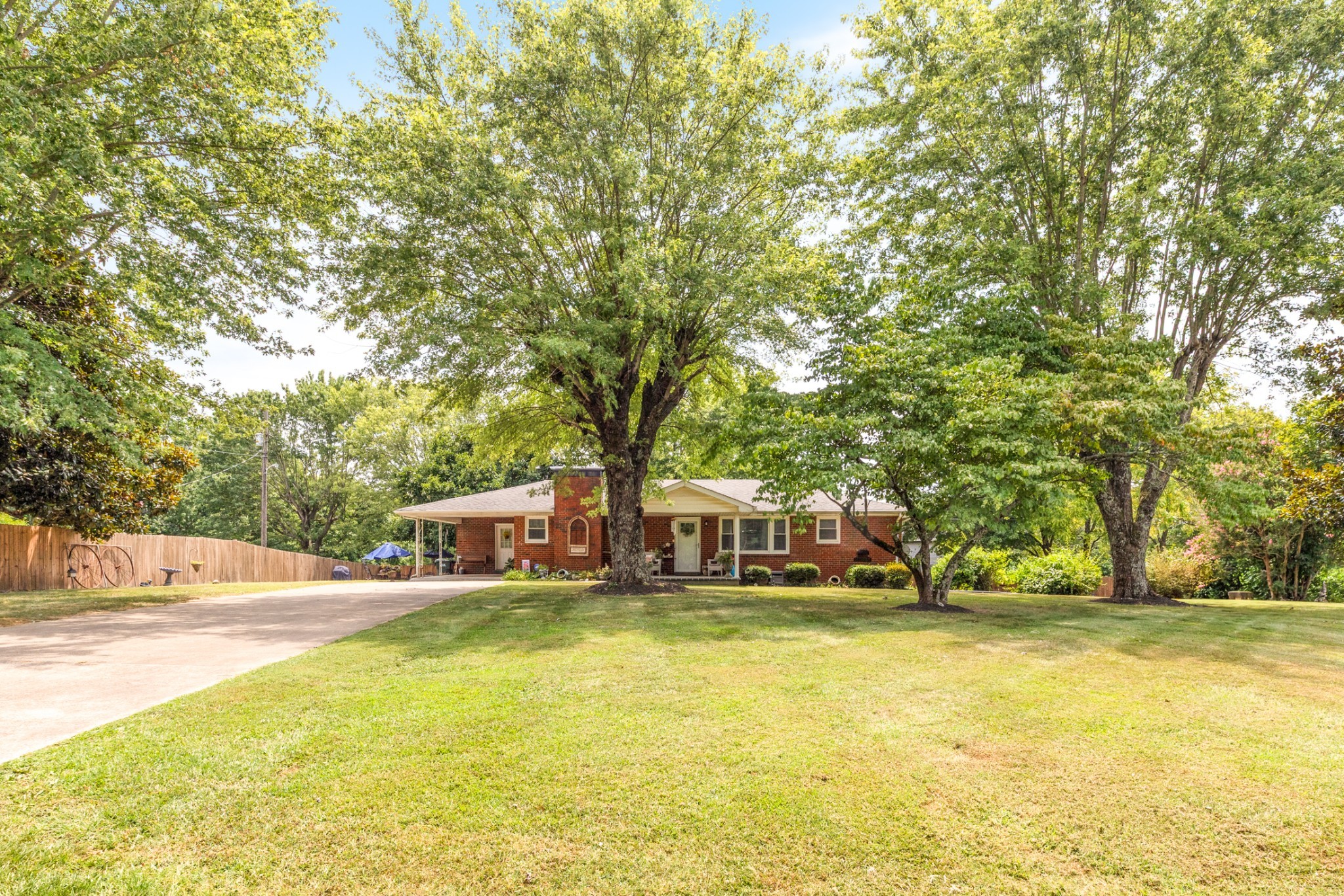 2015 Highway 70, W Dickson TN 37055