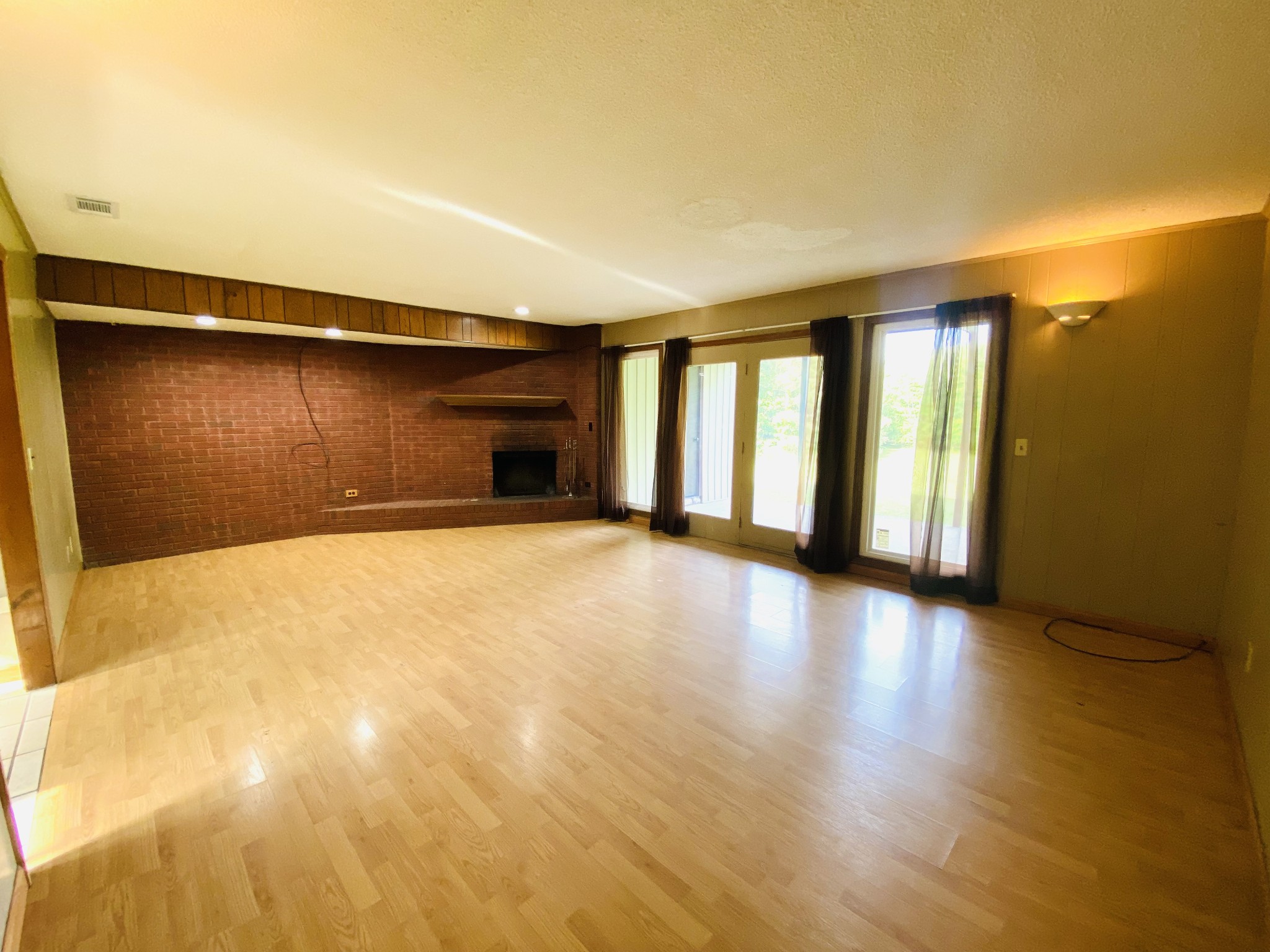 371 Pineview Drive Springville TN 38256