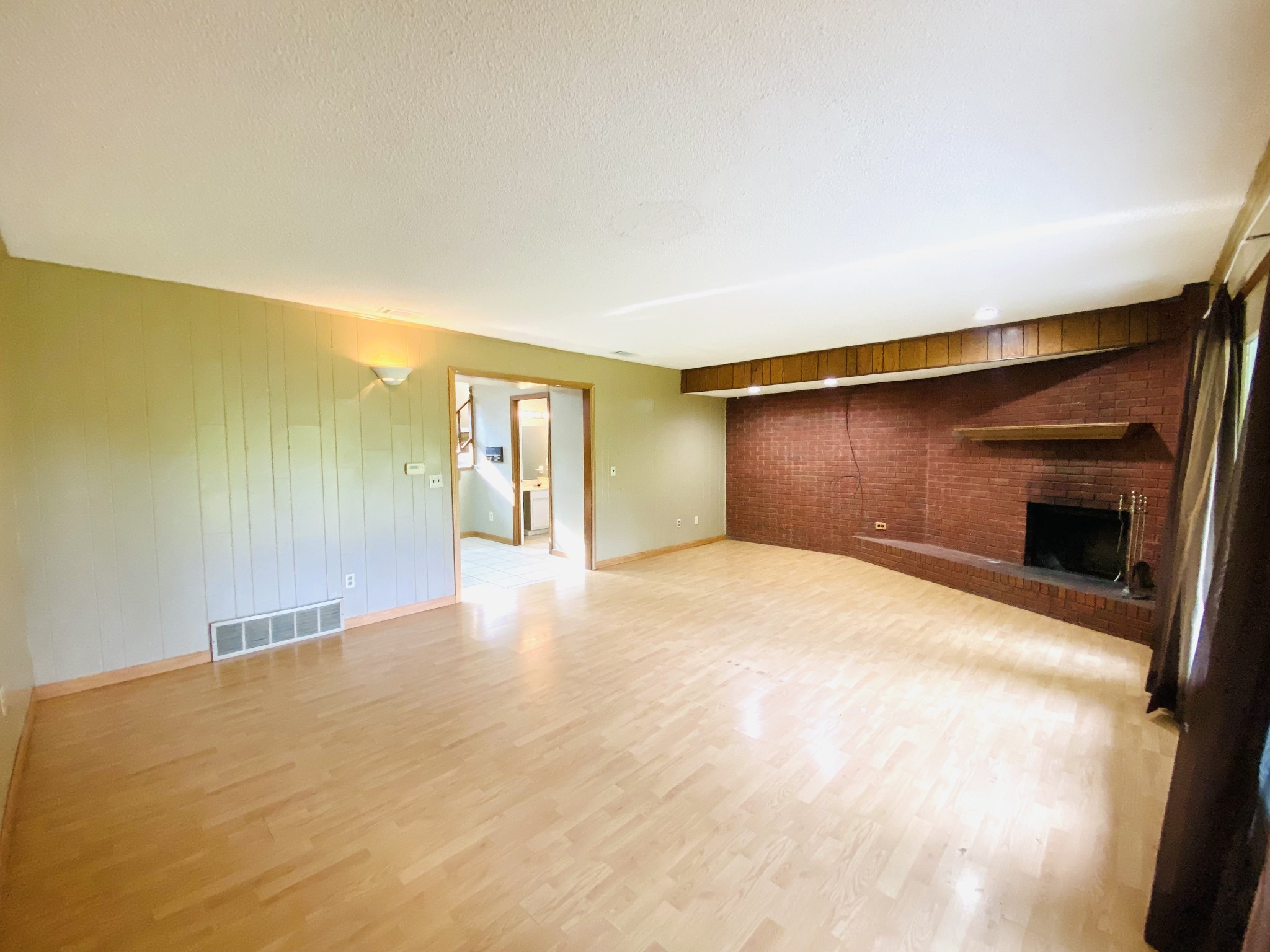 371 Pineview Drive Springville TN 38256