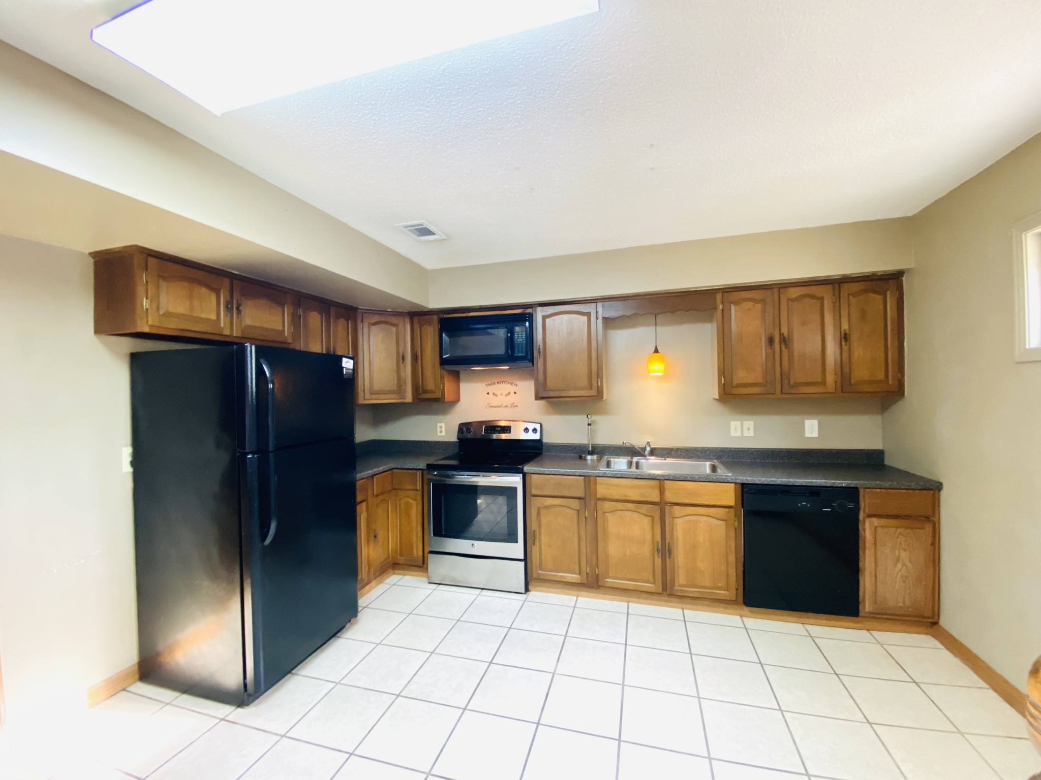 371 Pineview Drive Springville TN 38256