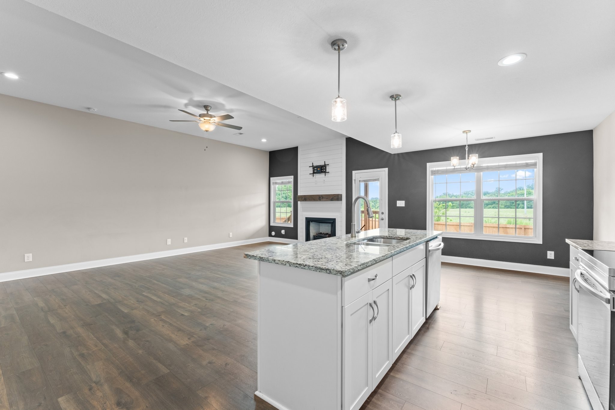 386 Pinkston Court Clarksville TN 37040