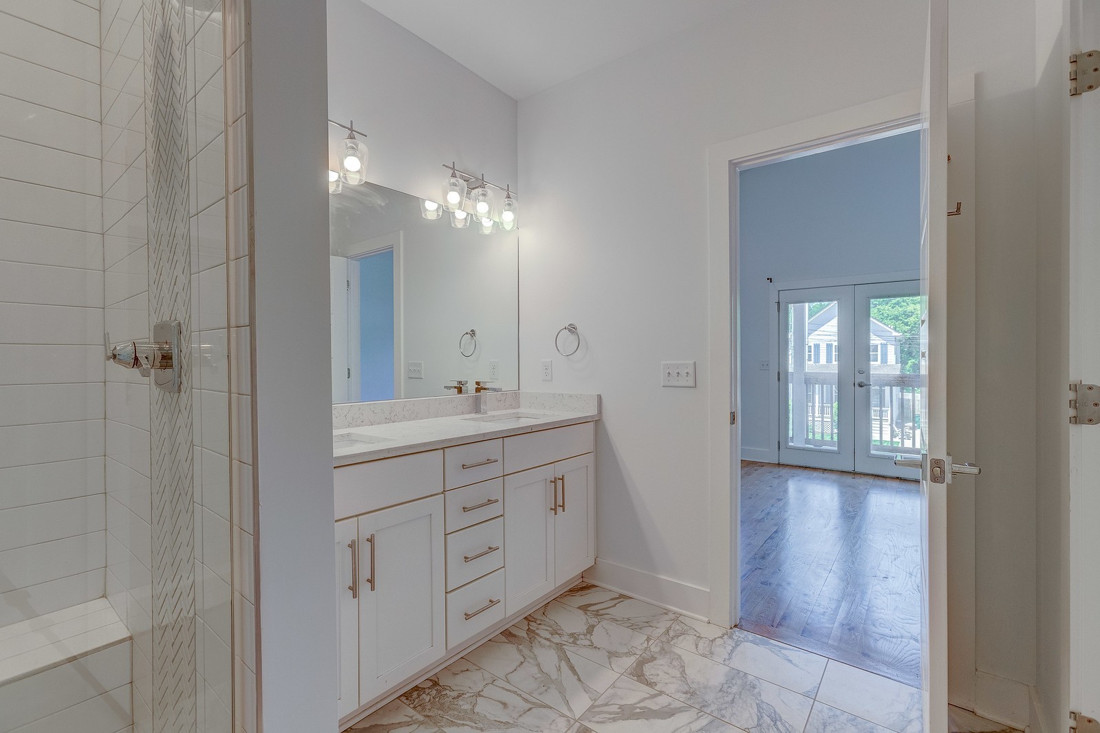 324 Queen Avenue Nashville TN 37207