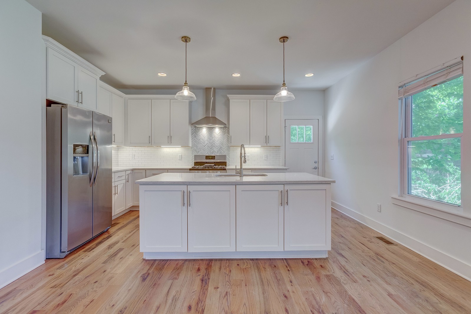 324 Queen Avenue Nashville TN 37207