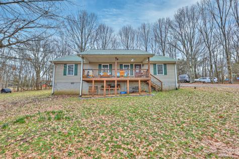 456 Dry Fork Road Brush Creek TN 38547