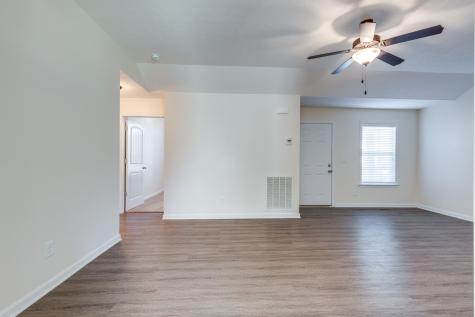 1917 Susan Road Columbia TN 38401