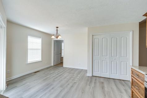1917 Susan Road Columbia TN 38401