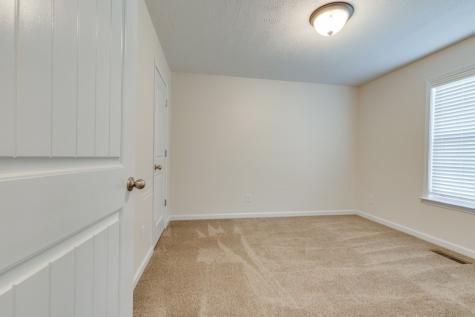 1917 Susan Road Columbia TN 38401