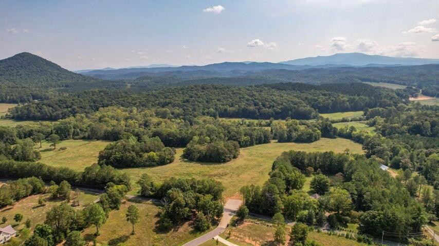 5 Bullens Road Ocoee TN 37361