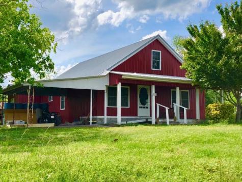2684 Piney Road Nunnelly TN 37137
