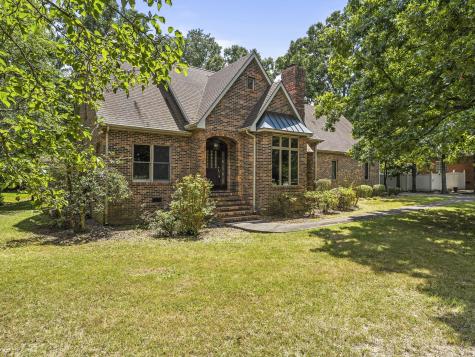 104 Southampton Drive Tullahoma TN 37388