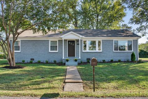 403 W Hite Street Gallatin TN 37066