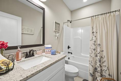 1007 Sycamore Ridge E Burns TN 37029
