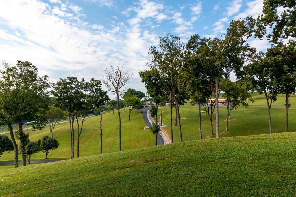 1731 Nashville Highway Columbia TN 38401