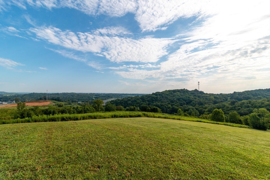 1731 Nashville Highway Columbia TN 38401