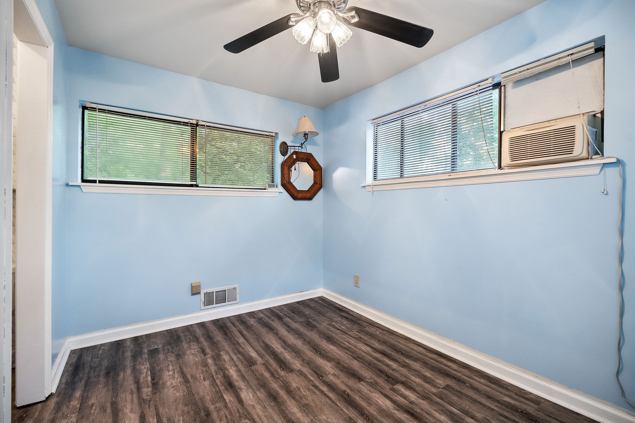 1385 Lakeside Drive Smithville TN 37166