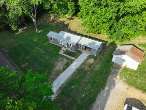 4854 Dry Fork Road Hampshire TN 38461