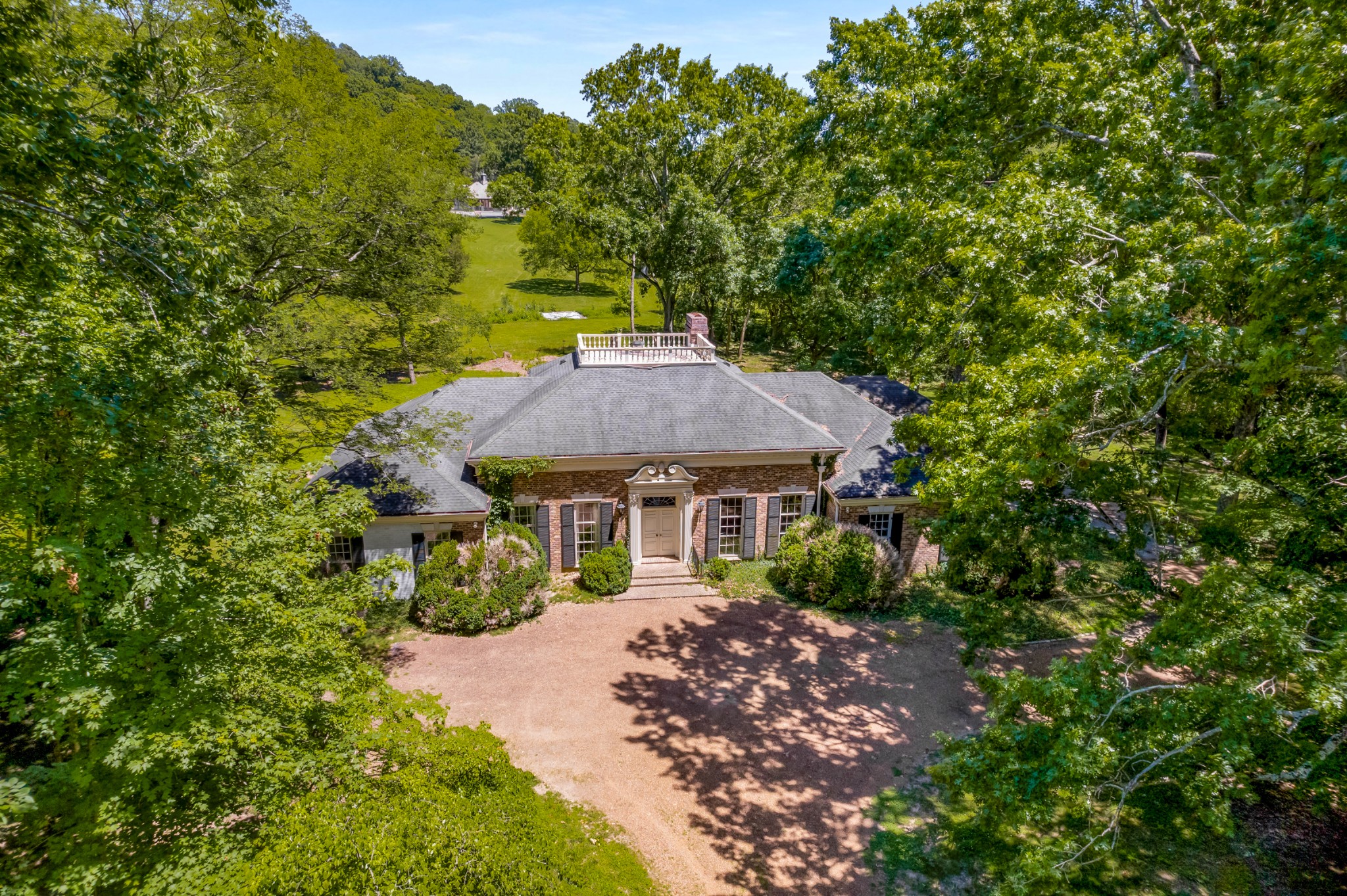 4338 Chickering Lane Nashville TN 37215