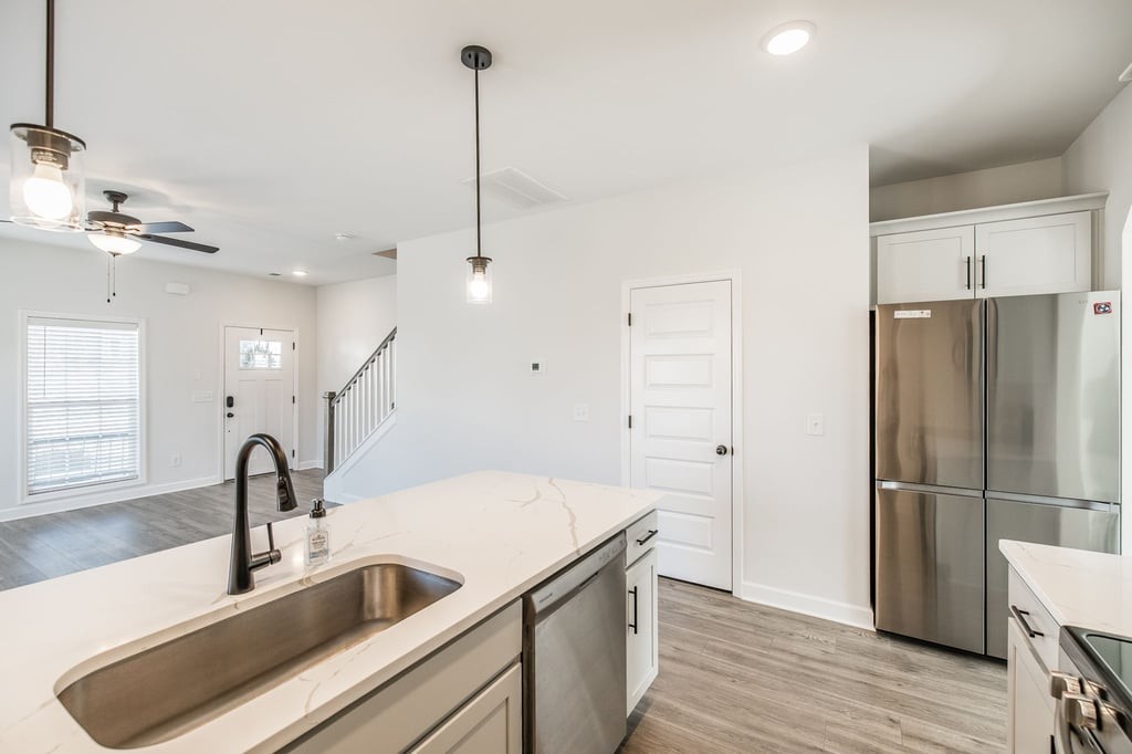 223 Holywell Drive Gallatin TN 37066