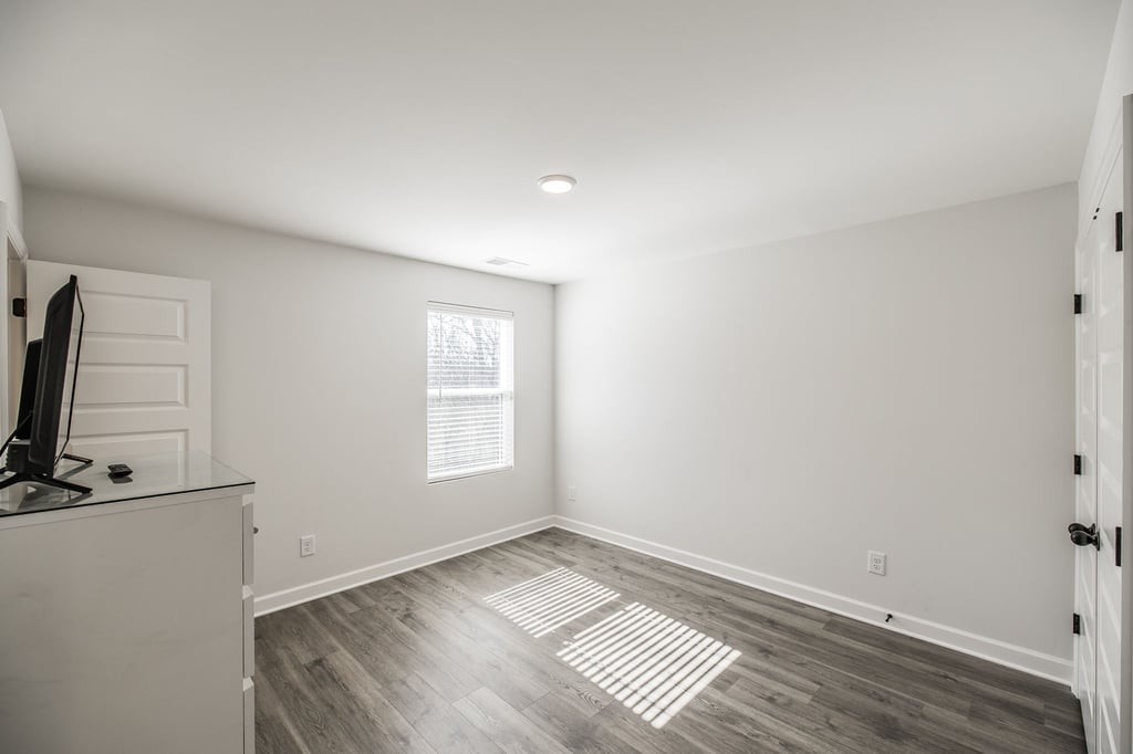 223 Holywell Drive Gallatin TN 37066