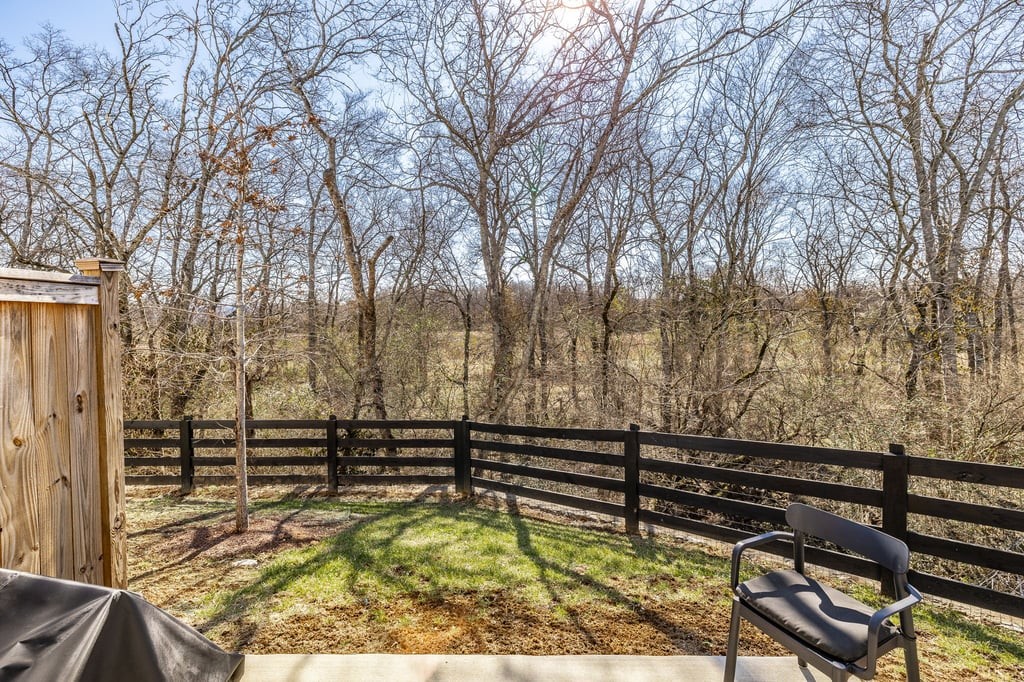 223 Holywell Drive Gallatin TN 37066