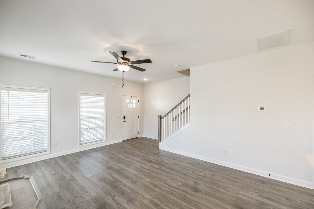 223 Holywell Drive Gallatin TN 37066