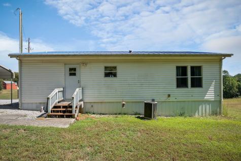 470 Wade Road Sparta TN 38583