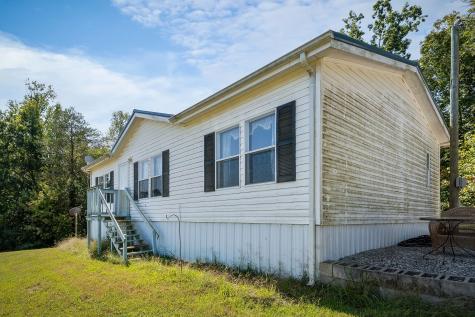 470 Wade Road Sparta TN 38583