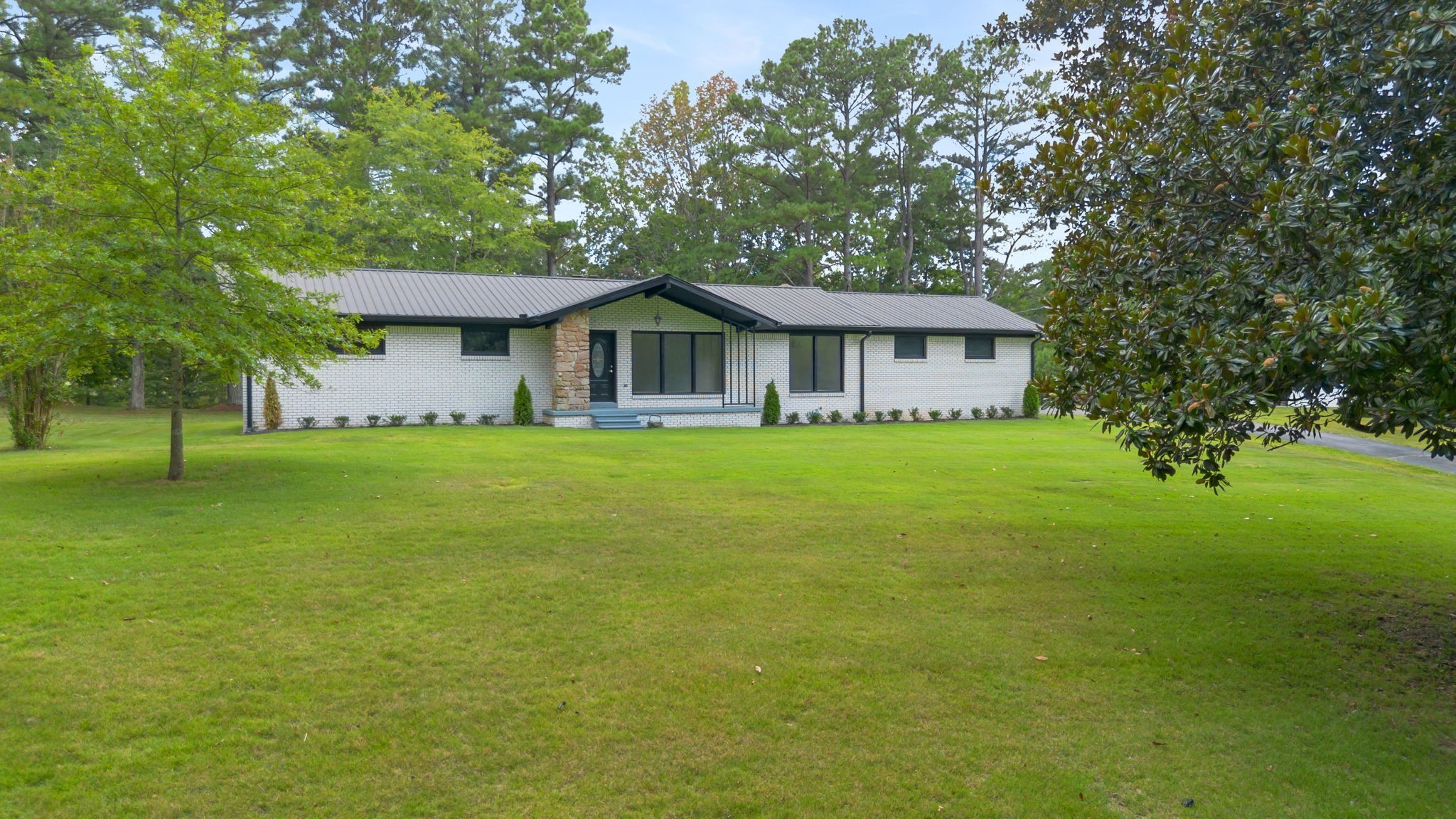 2809 Country Club Drive Centerville TN 37033