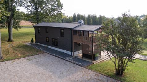 2739 Thompson Station Road, E Thompsons Station TN 37179