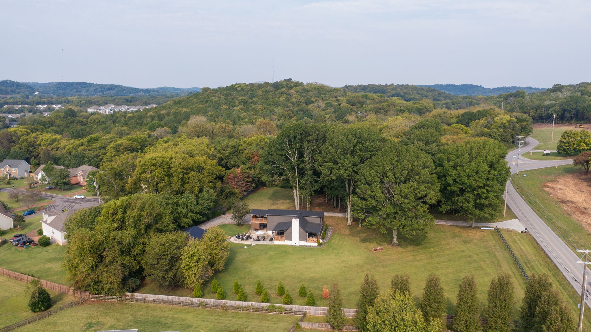 2739 Thompson Station Road, E Thompsons Station TN 37179