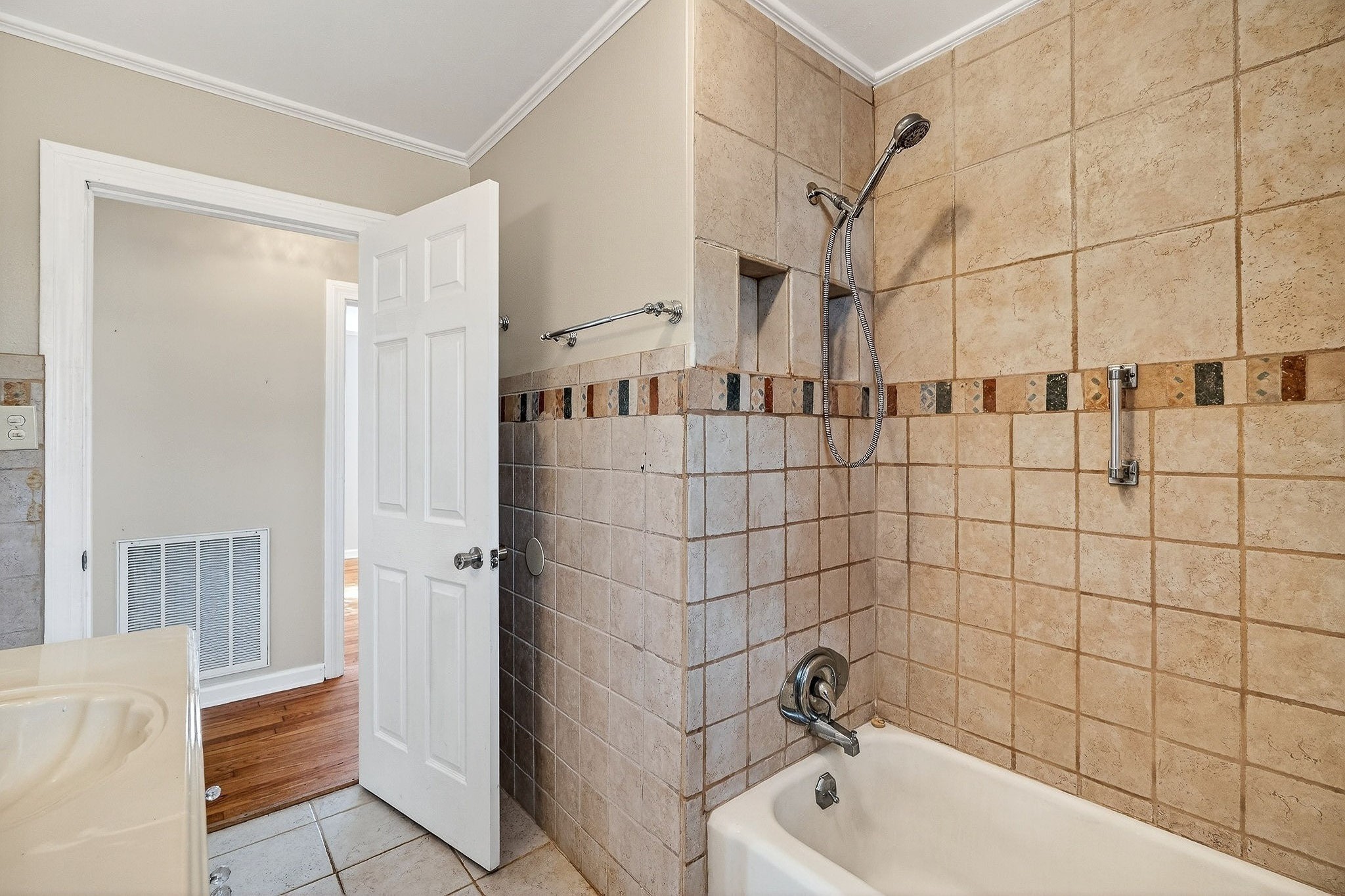 111 Roosevelt Road Mcminnville TN 37110