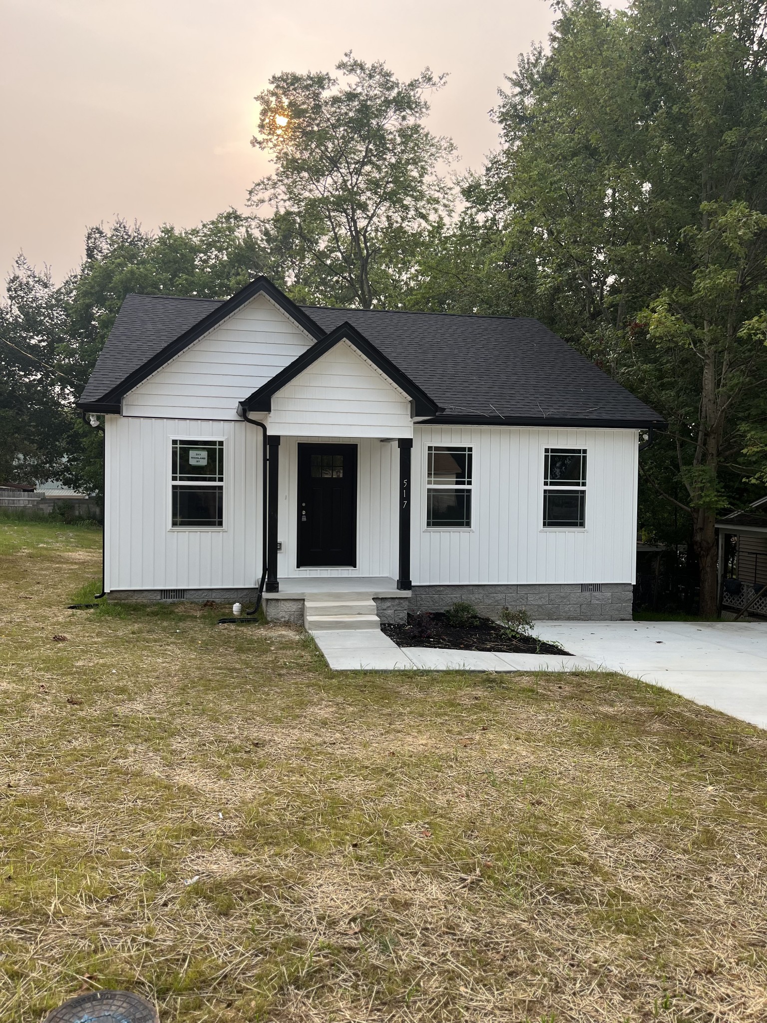 517 Highland Street Springfield TN 37172