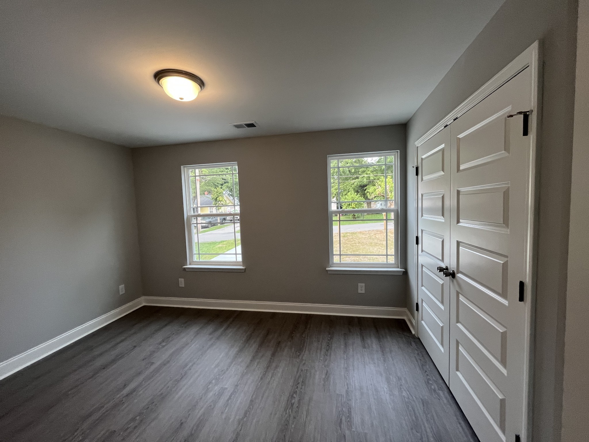 517 Highland Street Springfield TN 37172