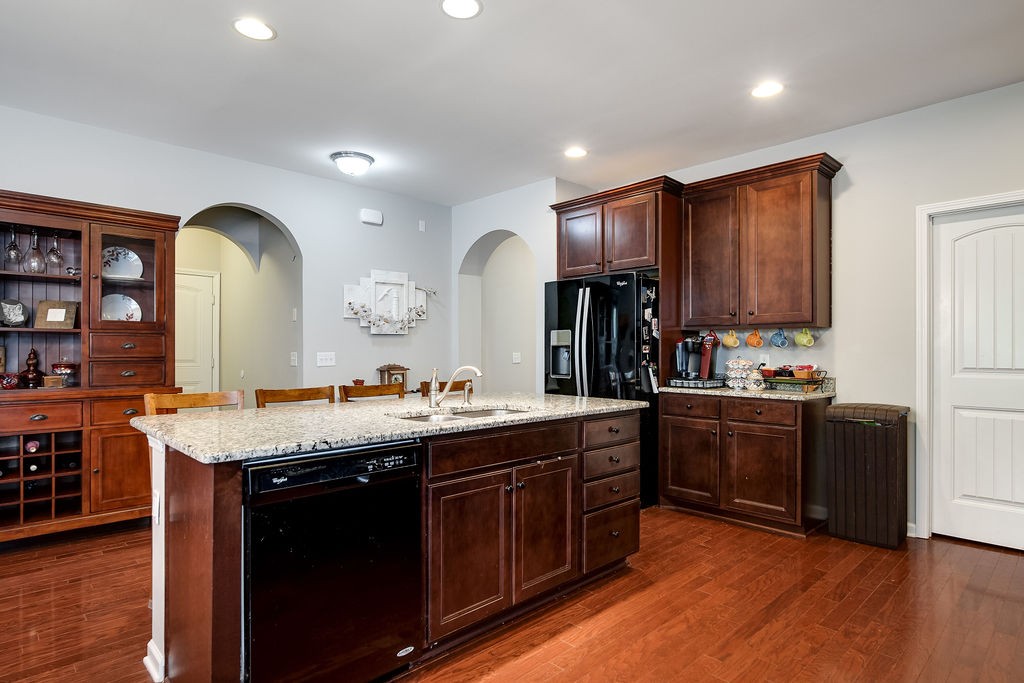 1813 Stonewater Drive Hermitage TN 37076